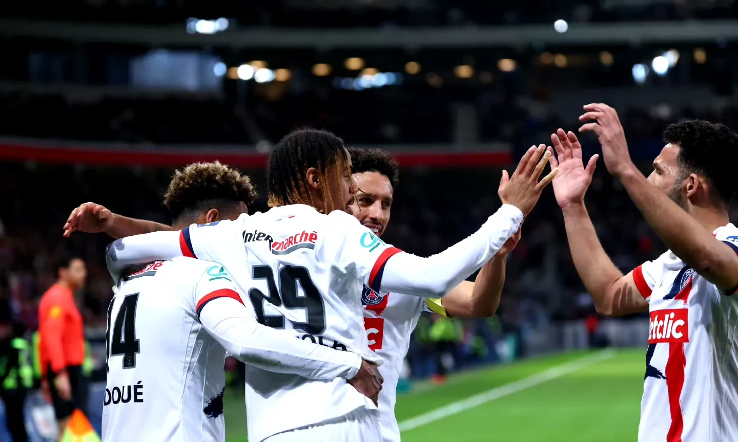 爱游戏app下载-里尔遭遇连败，法甲冠军悬念再起