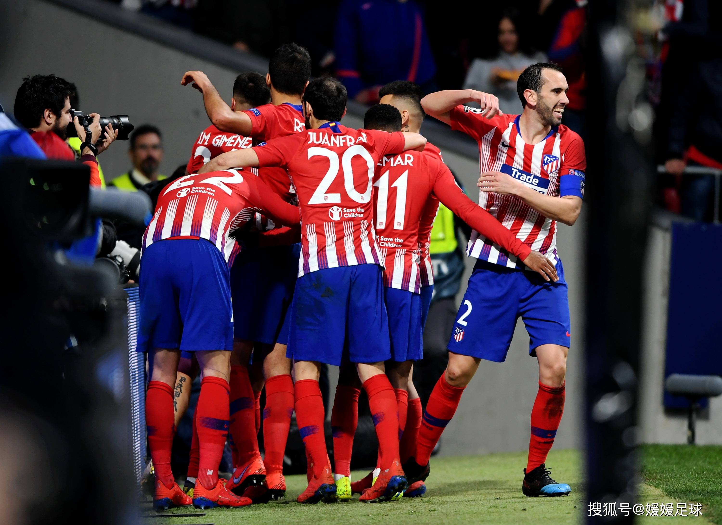 塞尔塔绝杀格拉纳达，豪取三分