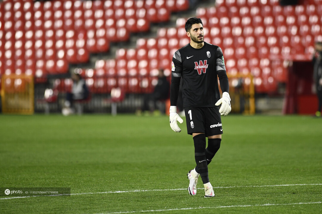 塞尔塔绝杀格拉纳达,豪取三分 塞尔塔绝杀格拉纳达,豪取三分