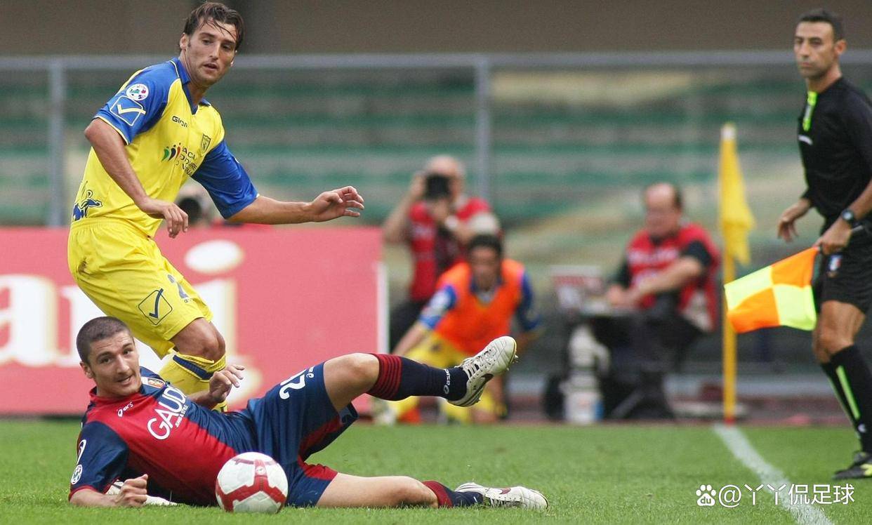 热那亚后防表现层出不穷，稳固球队防线的简单介绍