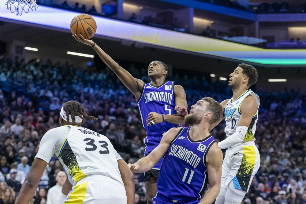 步行者主场击败国王结束连败