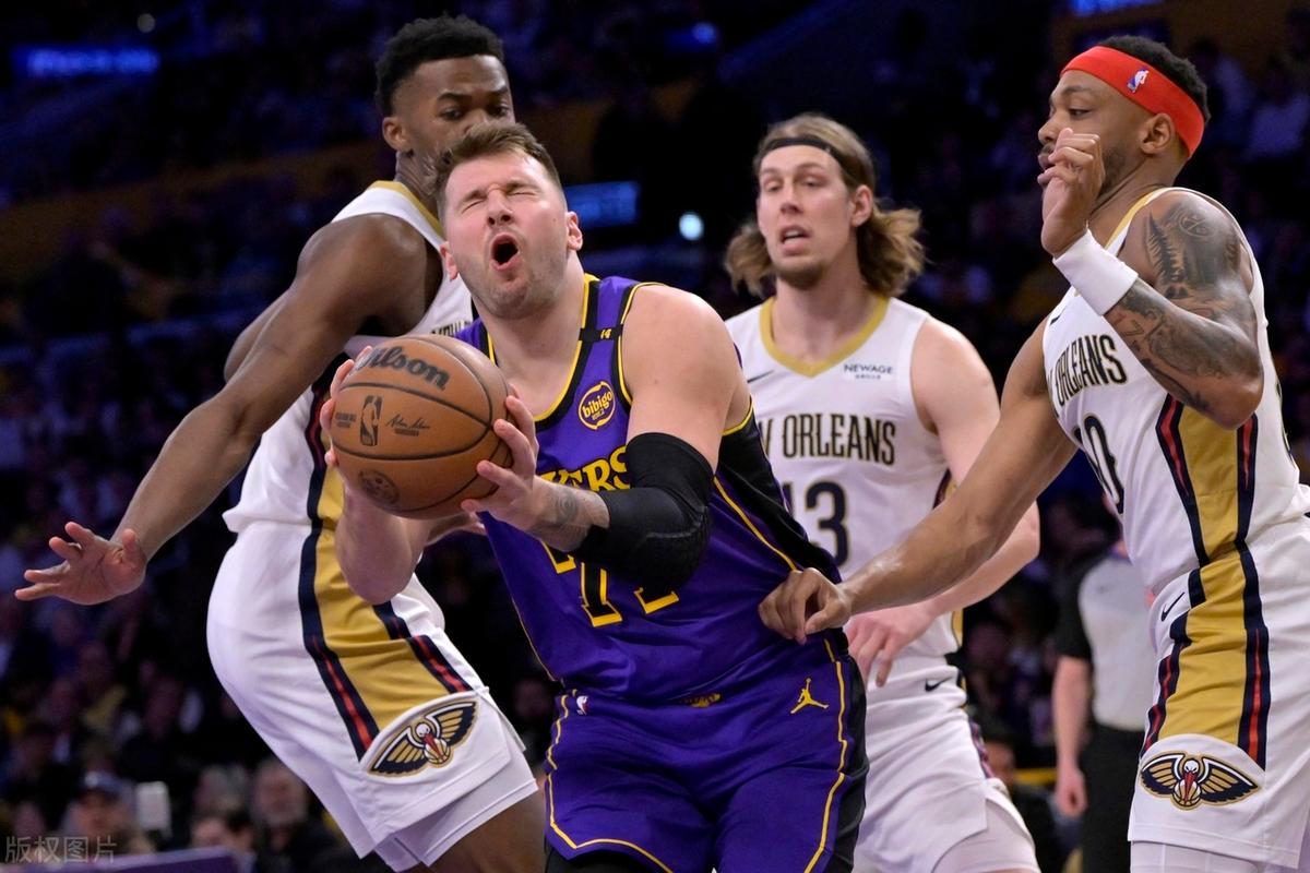 爱游戏登录-湖人险胜鹈鹕，詹皇关键时刻发威的简单介绍