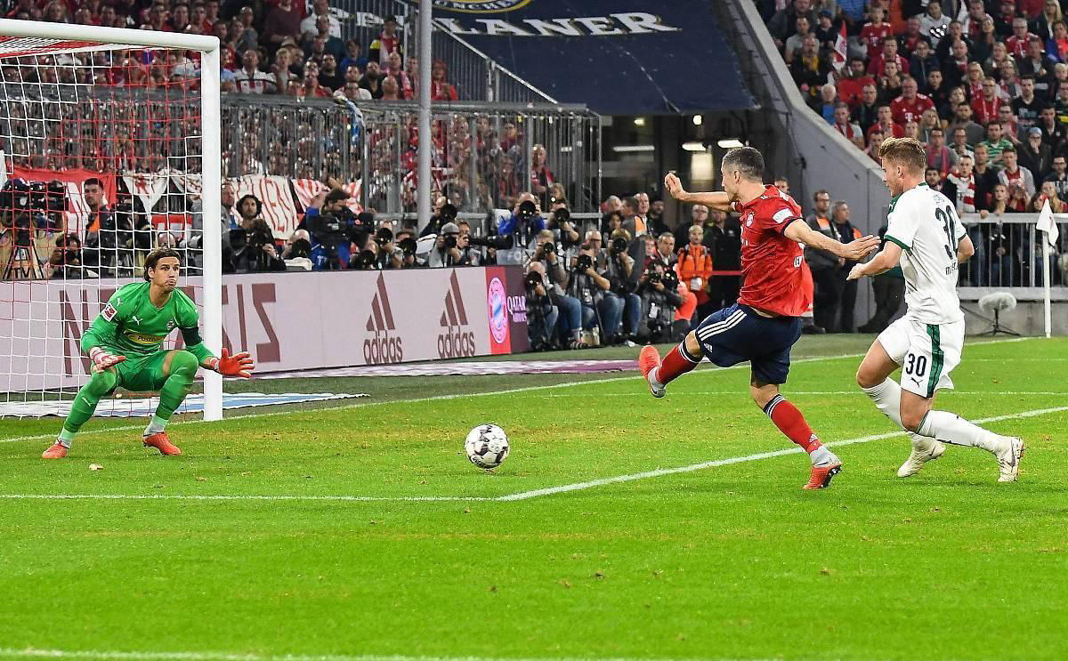 门兴格拉德巴赫再添一胜，保持全胜战绩