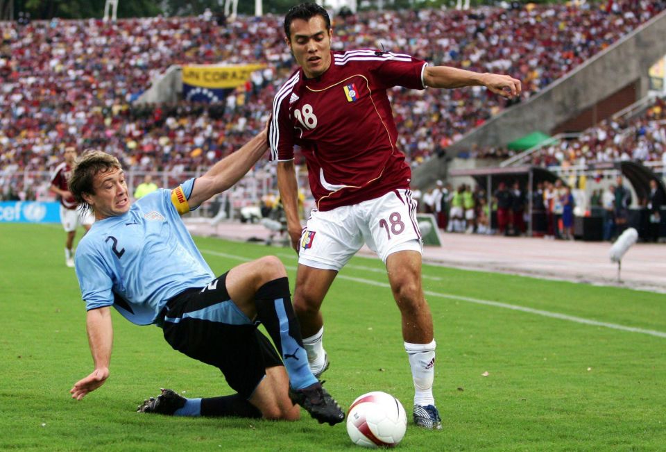 爱游戏官网网页版入口-关于马洛卡主场战胜巴拉多利德，实现三连胜的信息