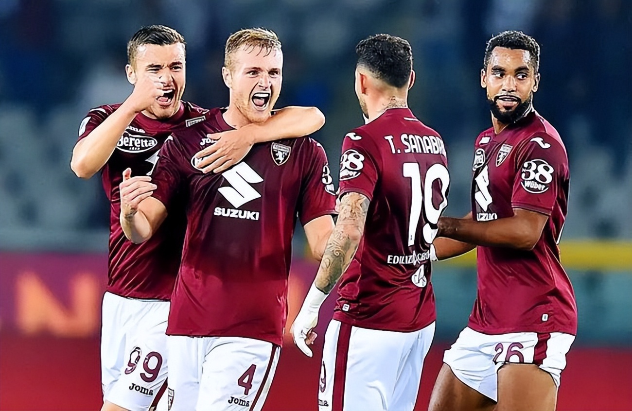 一线联赛对决：尤文图斯完胜都灵的简单介绍