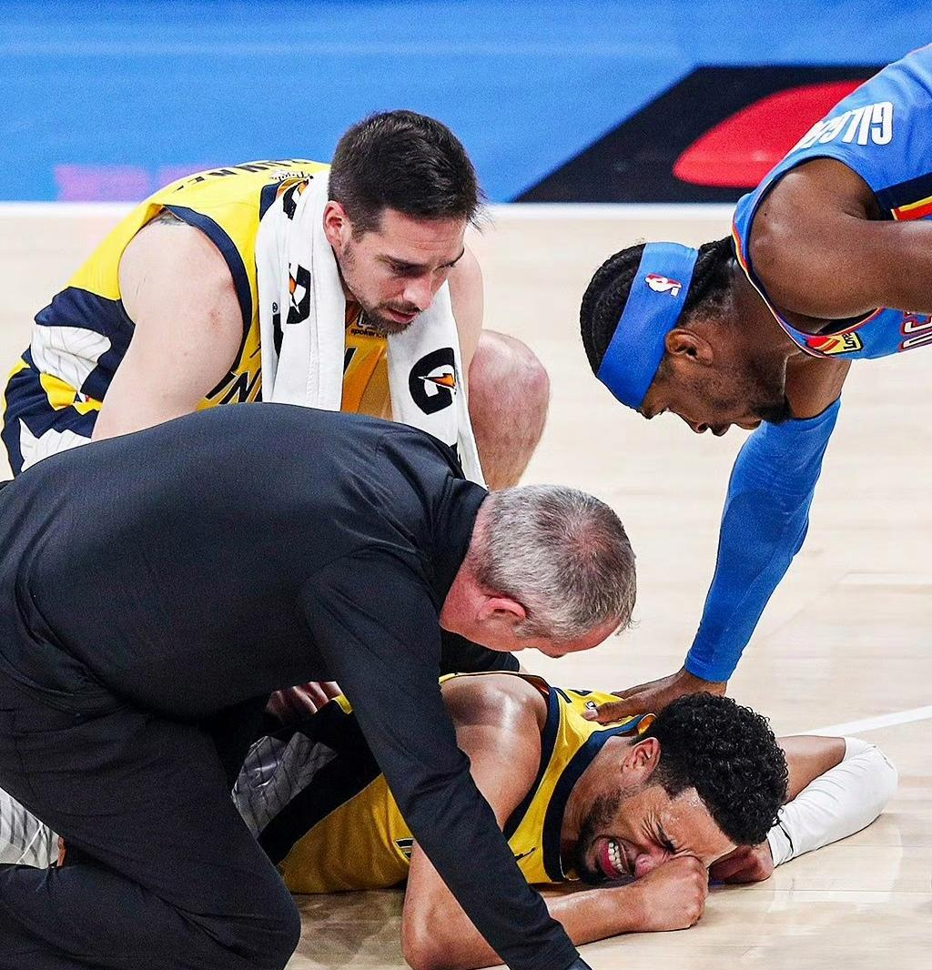 爱游戏官网-关于鲁迪盖伊砍下分太阳击溃步行者的信息