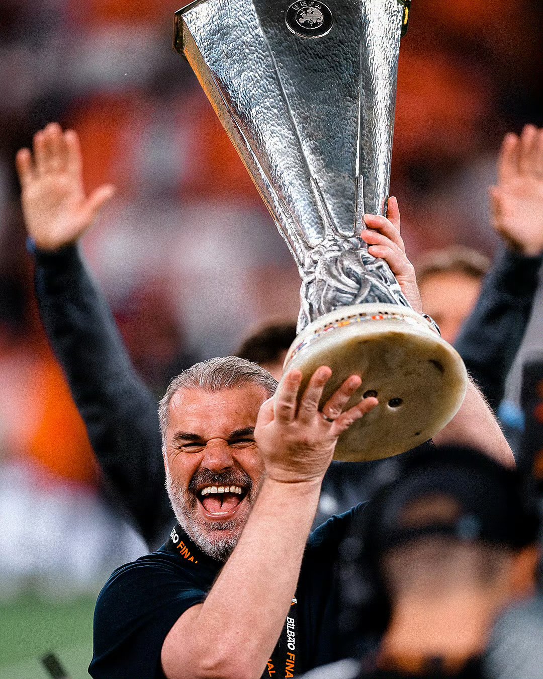 卡塞雷斯球队经过努力奋斗,成功夺得比赛胜利 卡塞雷斯球队经过努力奋斗,成功夺得比赛胜利