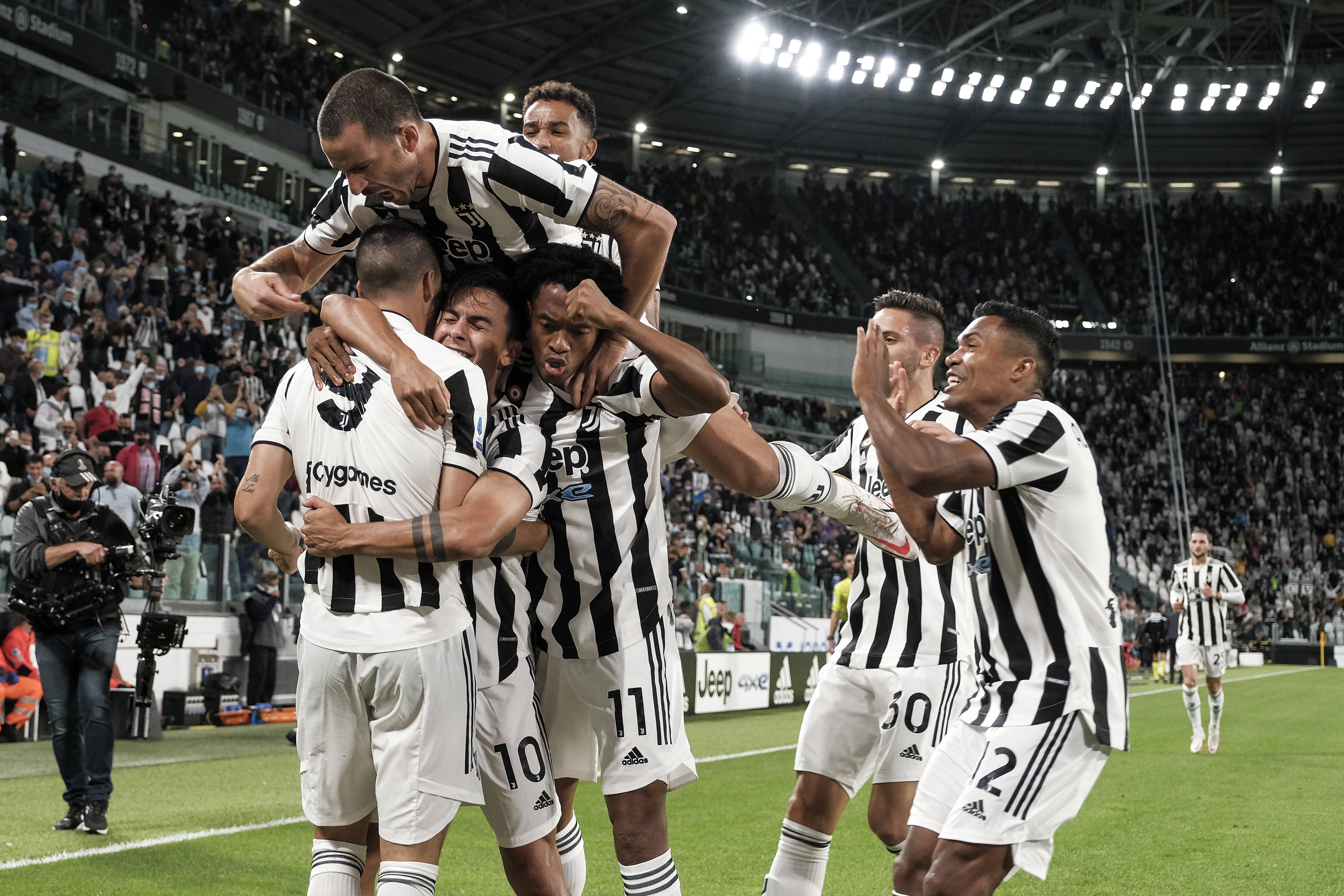 尤文图斯客场取胜,意甲联赛积分保持领先 尤文图斯客场取胜,意甲联赛积分保持领先